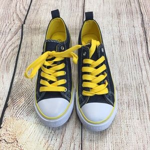 ❤️Free Choice By Elis Denim And Gold Shoes Size 7